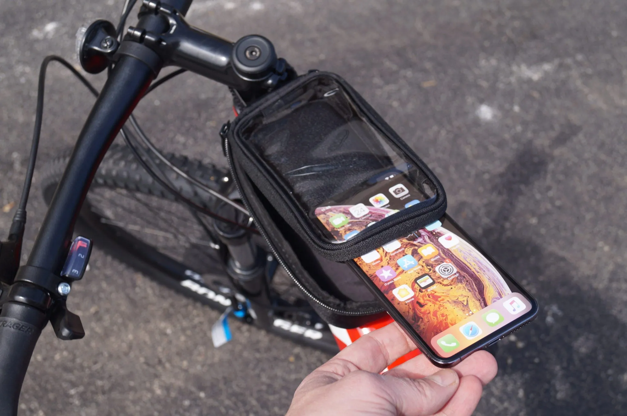 Beetle X - Bike Phone Bag and Storage