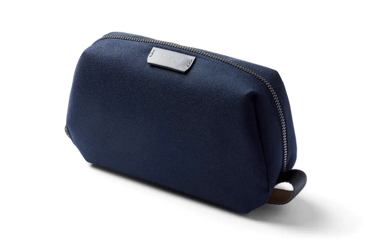 BELLROY - TOILETRY KIT