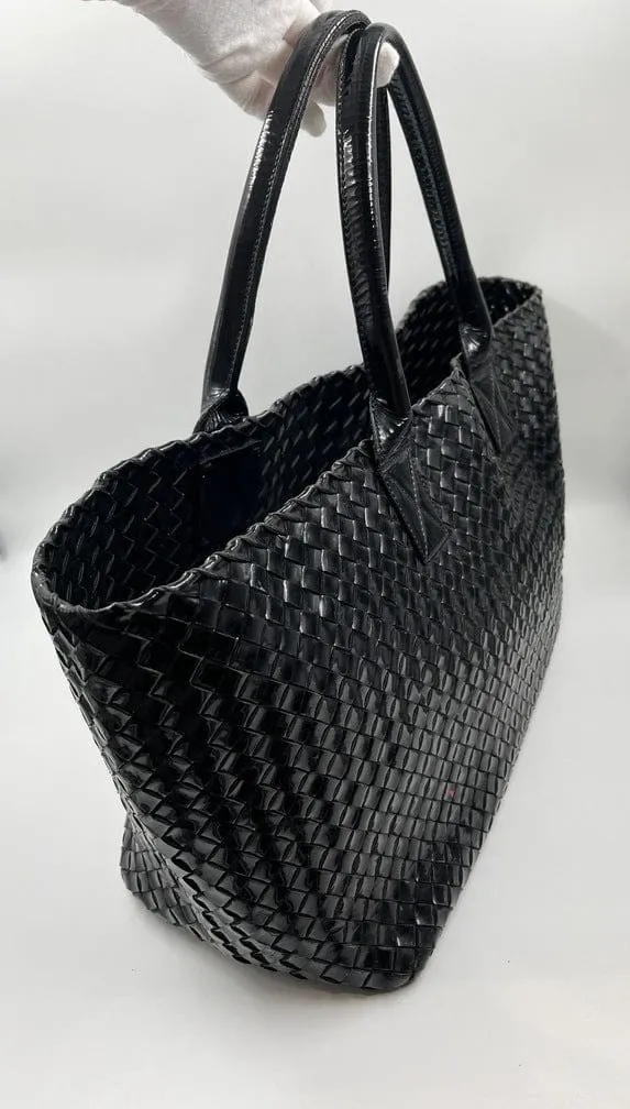 Bottega Veneta Intrecciato Patent Leather Tote