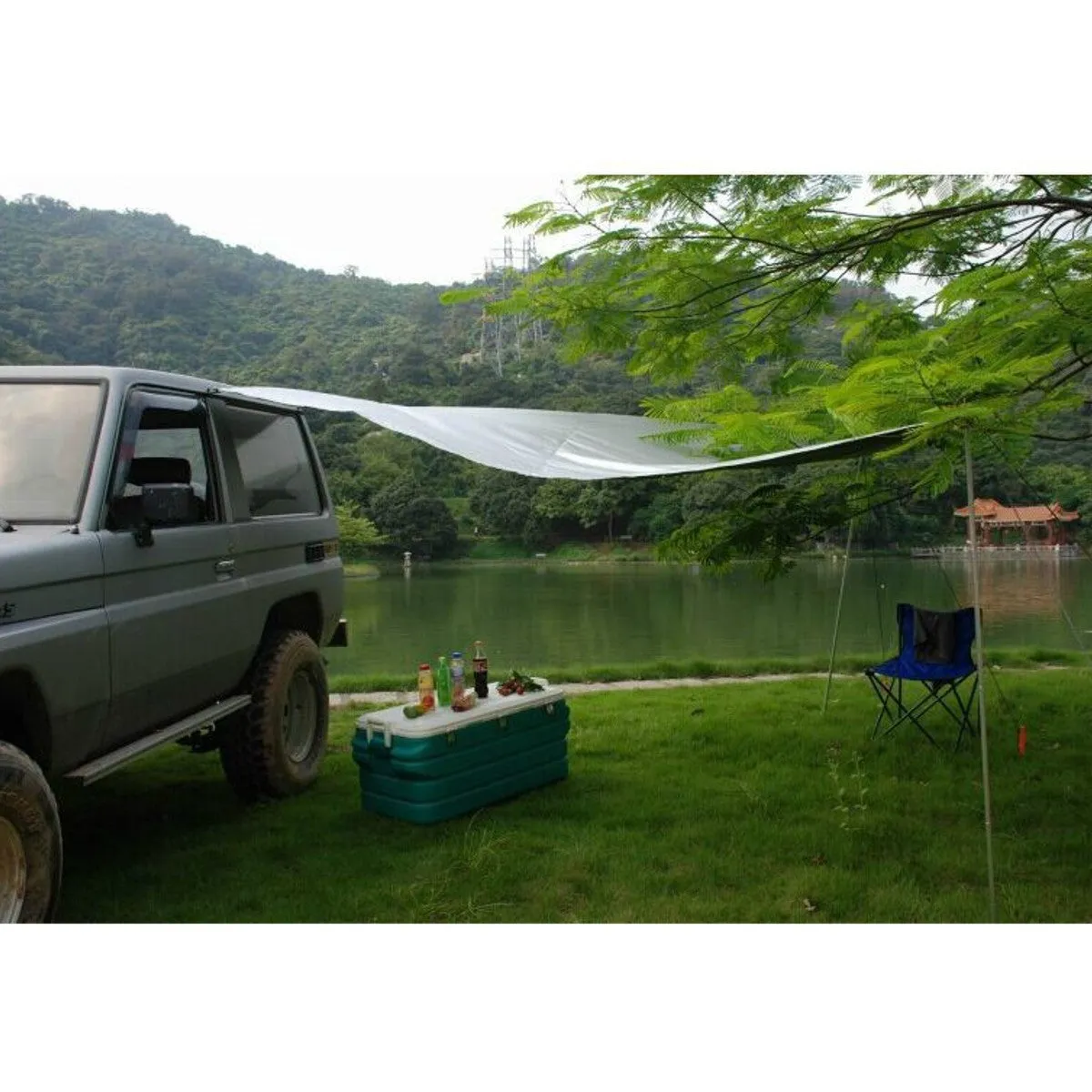 Car Side Awning Rooftop Tent Sun Shade SUV Camping Outdoor Travel Tent Sunshade 4.6x6.6 Inch