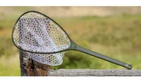 Fishpond's Nomad Mid-Length Net