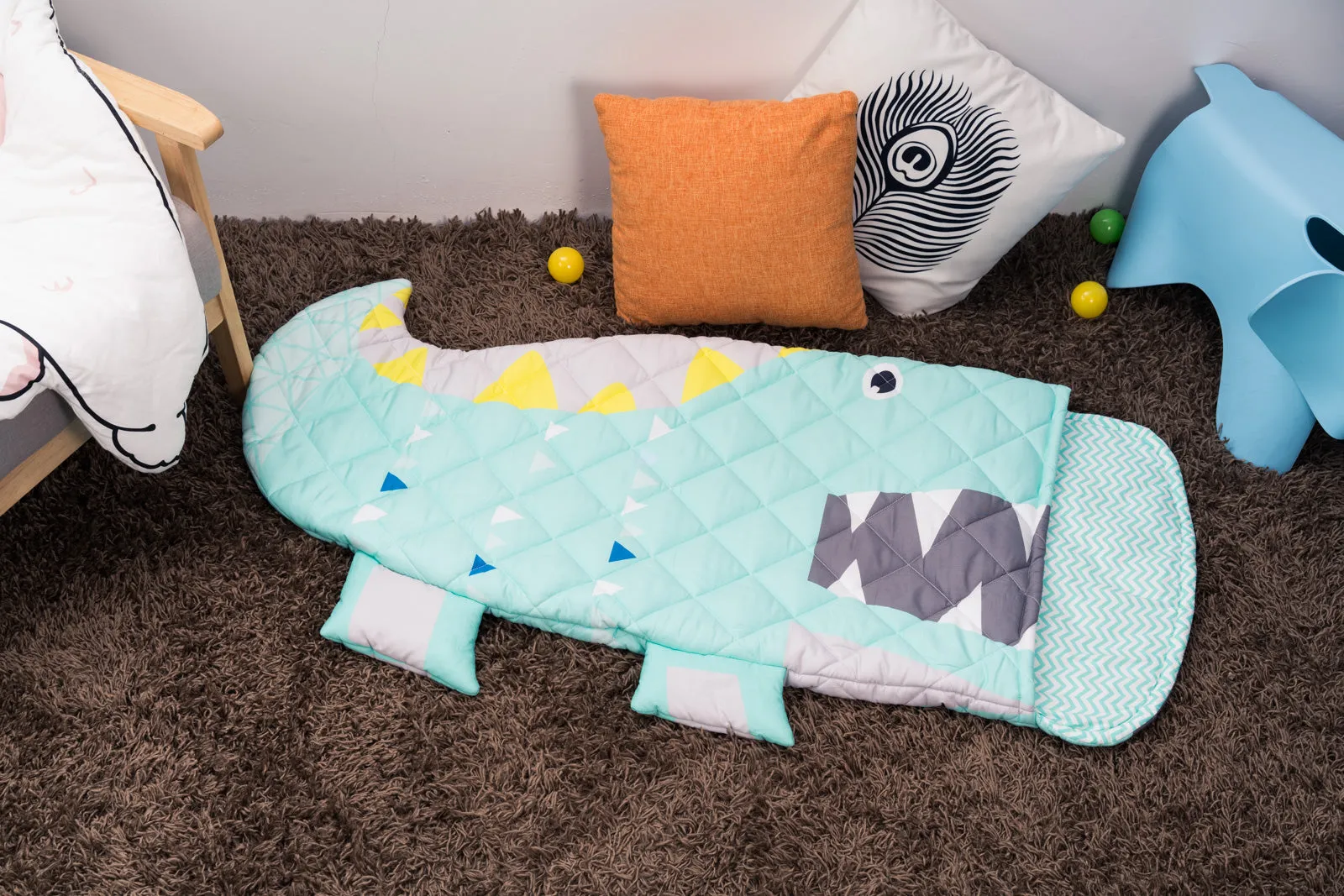 Large kids sleeping bag crocodile