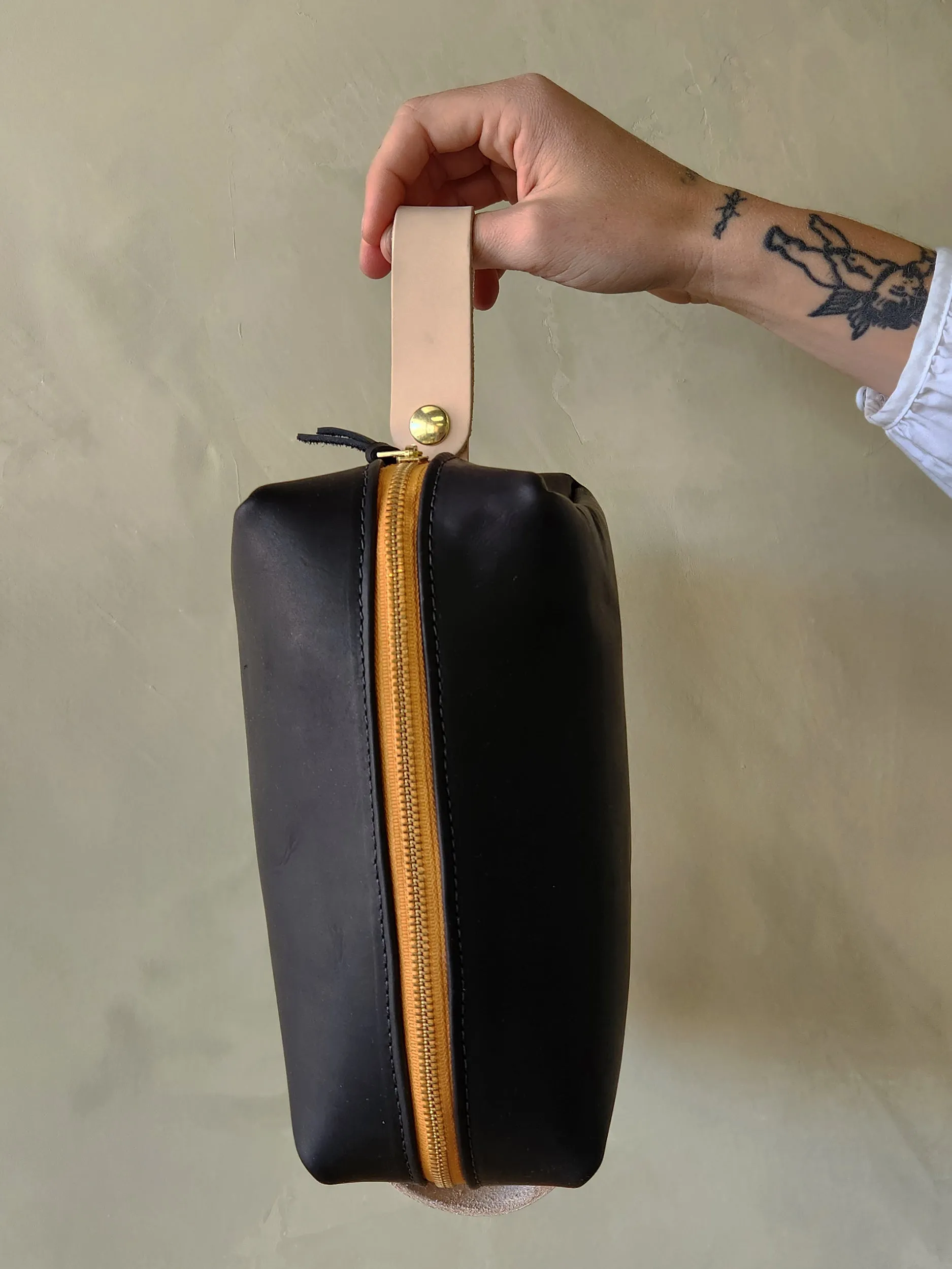 Leather Dopp Kit - Black