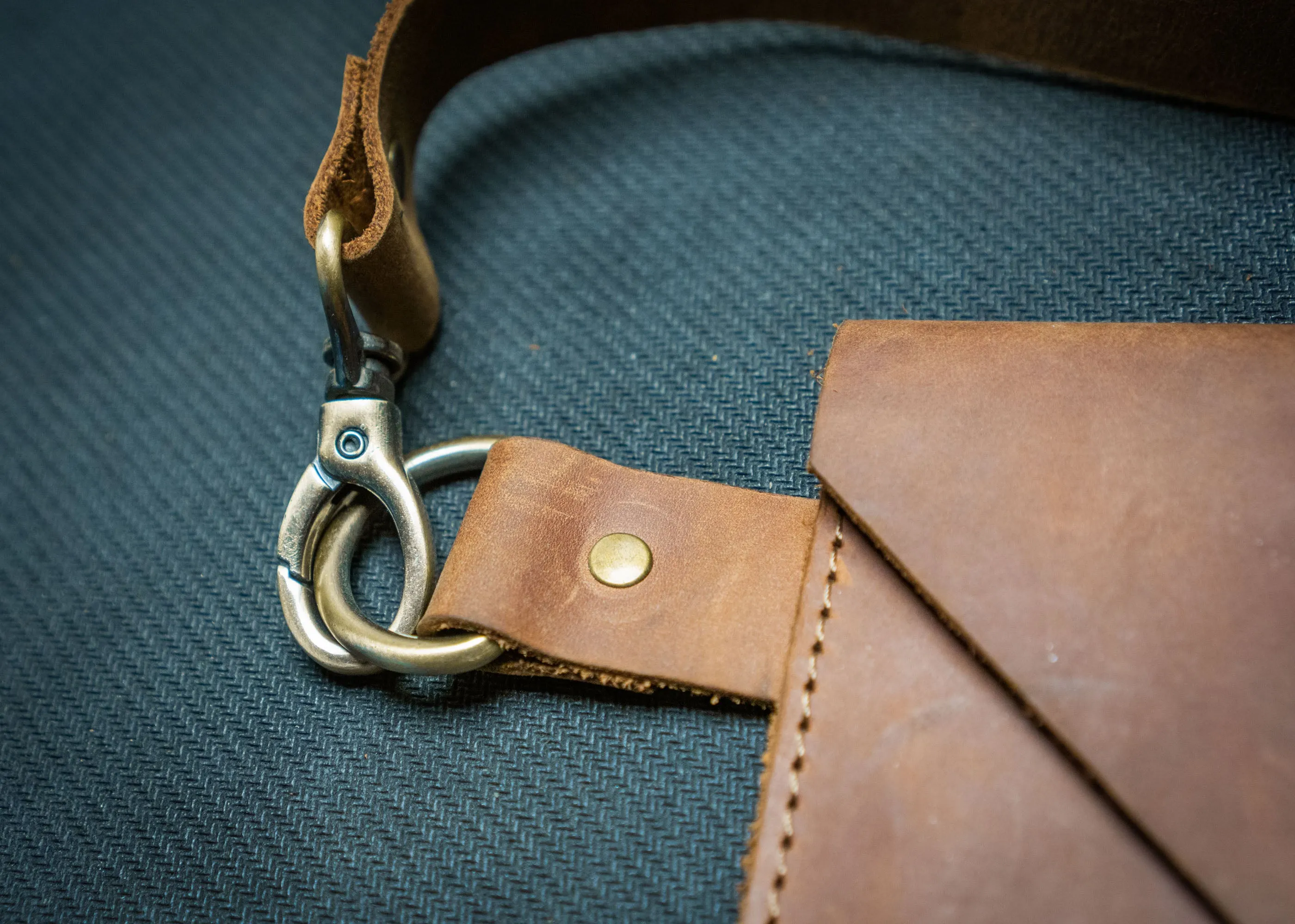 Minimalist Envelope Bag | Crossbody bag brown leather, Handcrafted