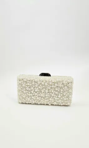 SALLY PEARL CLUTCH (SILVER)