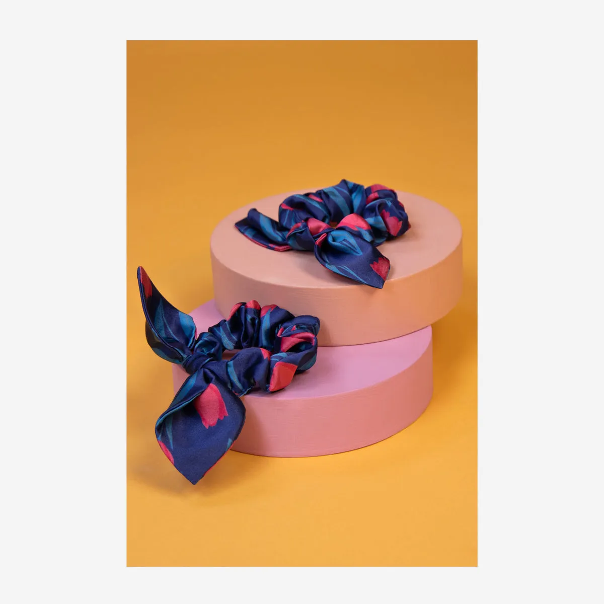 SCRUNCHIES - TULIP (2 PACK)