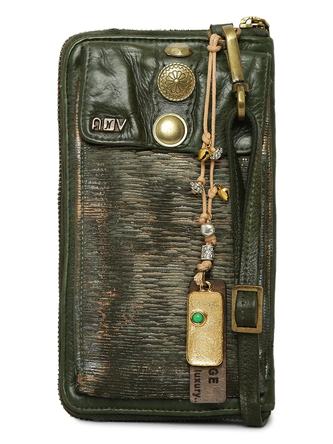 Silvia: Metallic Effect Razor With Golden Concho Leather Phone Wallet.