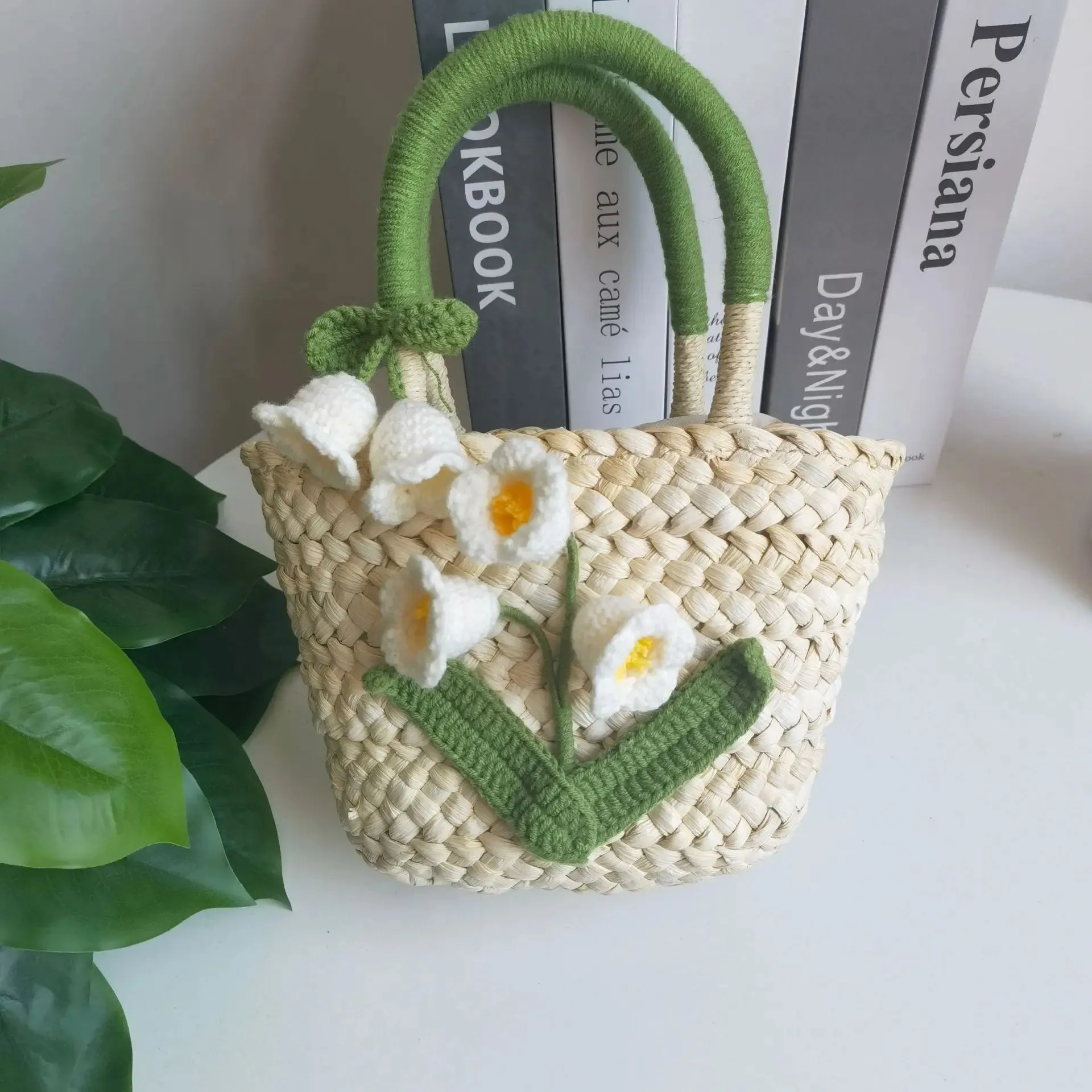 TAVIMART  -  Summer Small Fresh Handmade Lily Of The Valley Woven Bag Idyllic Outing Camping Beach straw Handbag