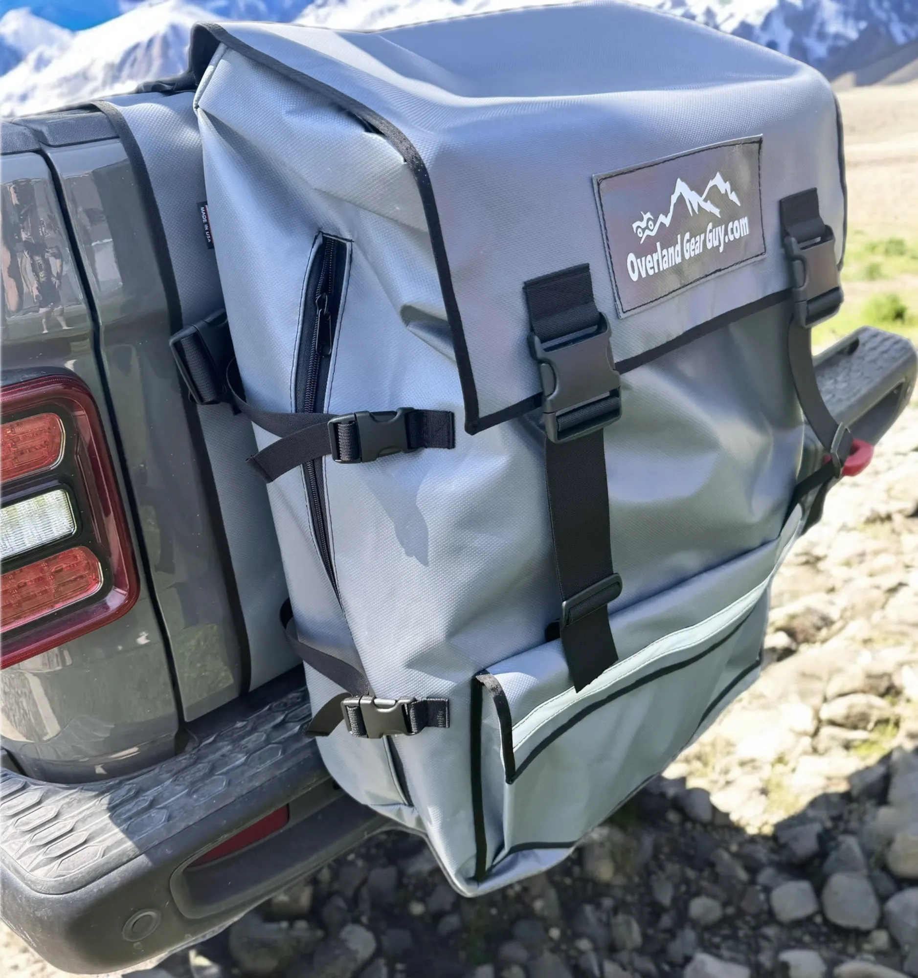 The Max Adventure Tailgate Trash Bag