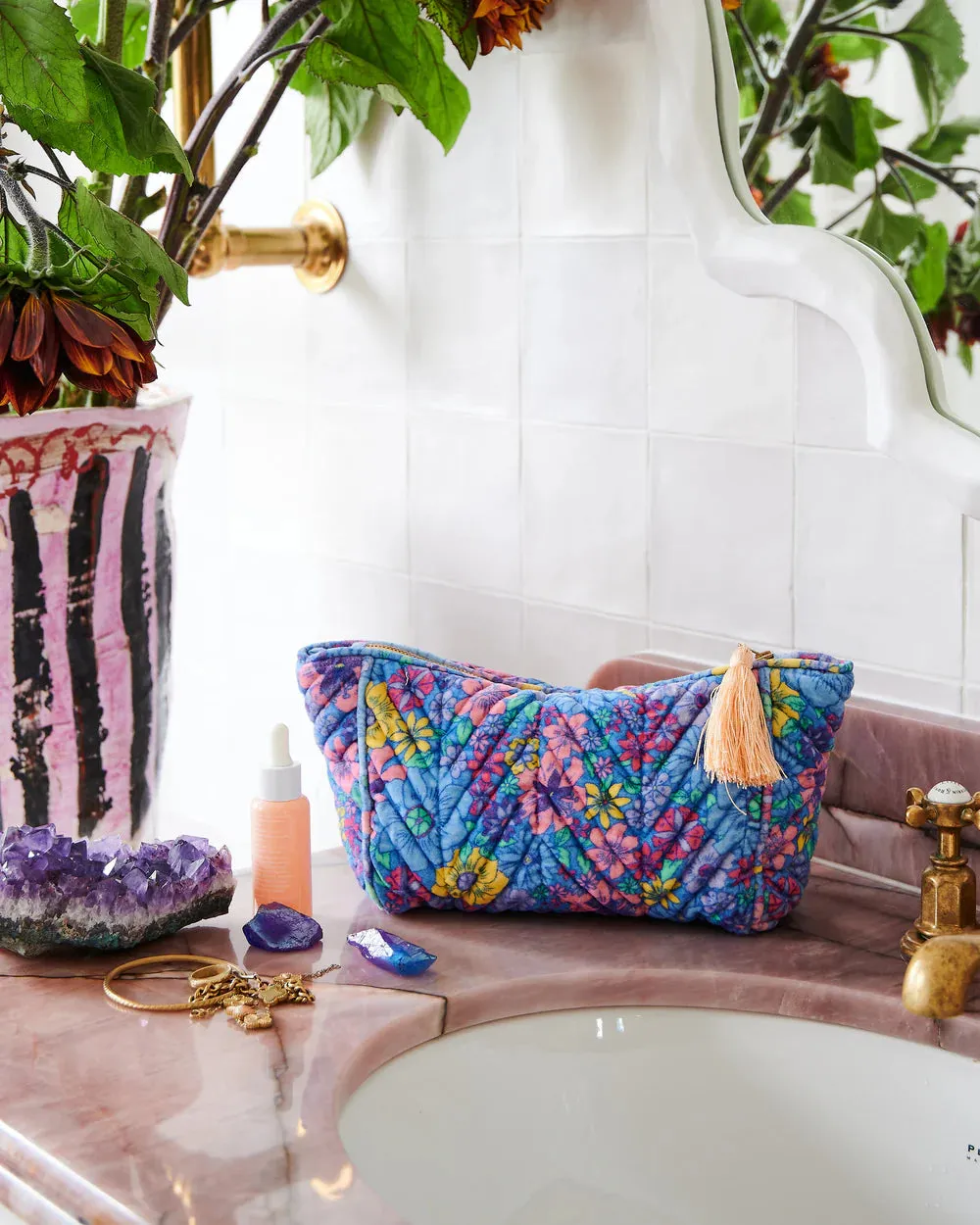 VELVET TOILETRY BAG | Bunch of Fun