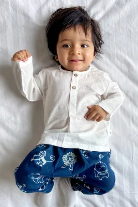 Whitewater Kids Unisex Organic White Kurta Top With Zoo Print Indigo Pants