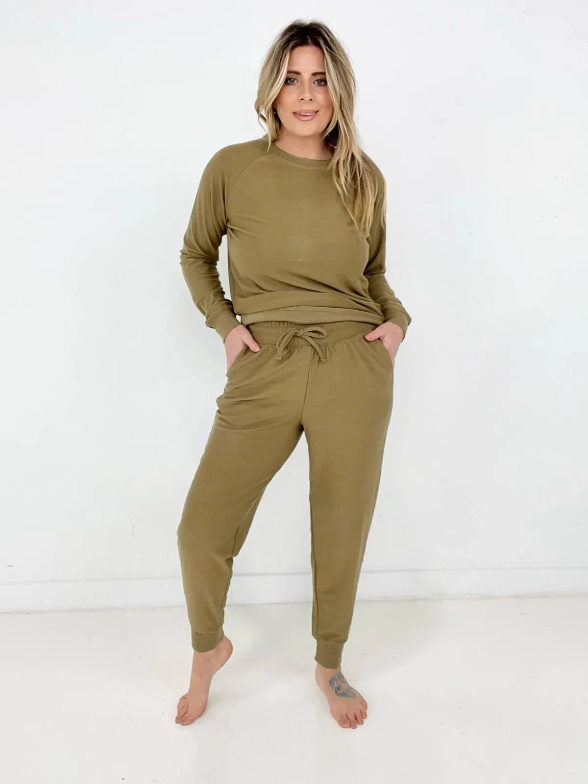 Zenana "Splendid" Reverse Soft French Terry Top & Jogger Set